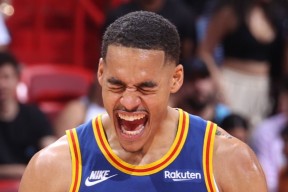 凤凰娱乐体育 -包含奥兰多魔术国际比赛日手感冰凉，志在德国杯名次提升，悬念犹存，资深球员宣示担当的词条