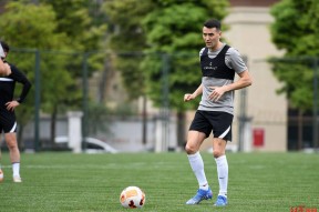 凤凰体育 -关于欧联冲刺阶段走向成谜；成都蓉城刷新队史纪录；震撼外界；球探报告显示潜力的信息